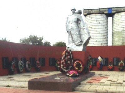 Братская могила №164 Братская могила №164.